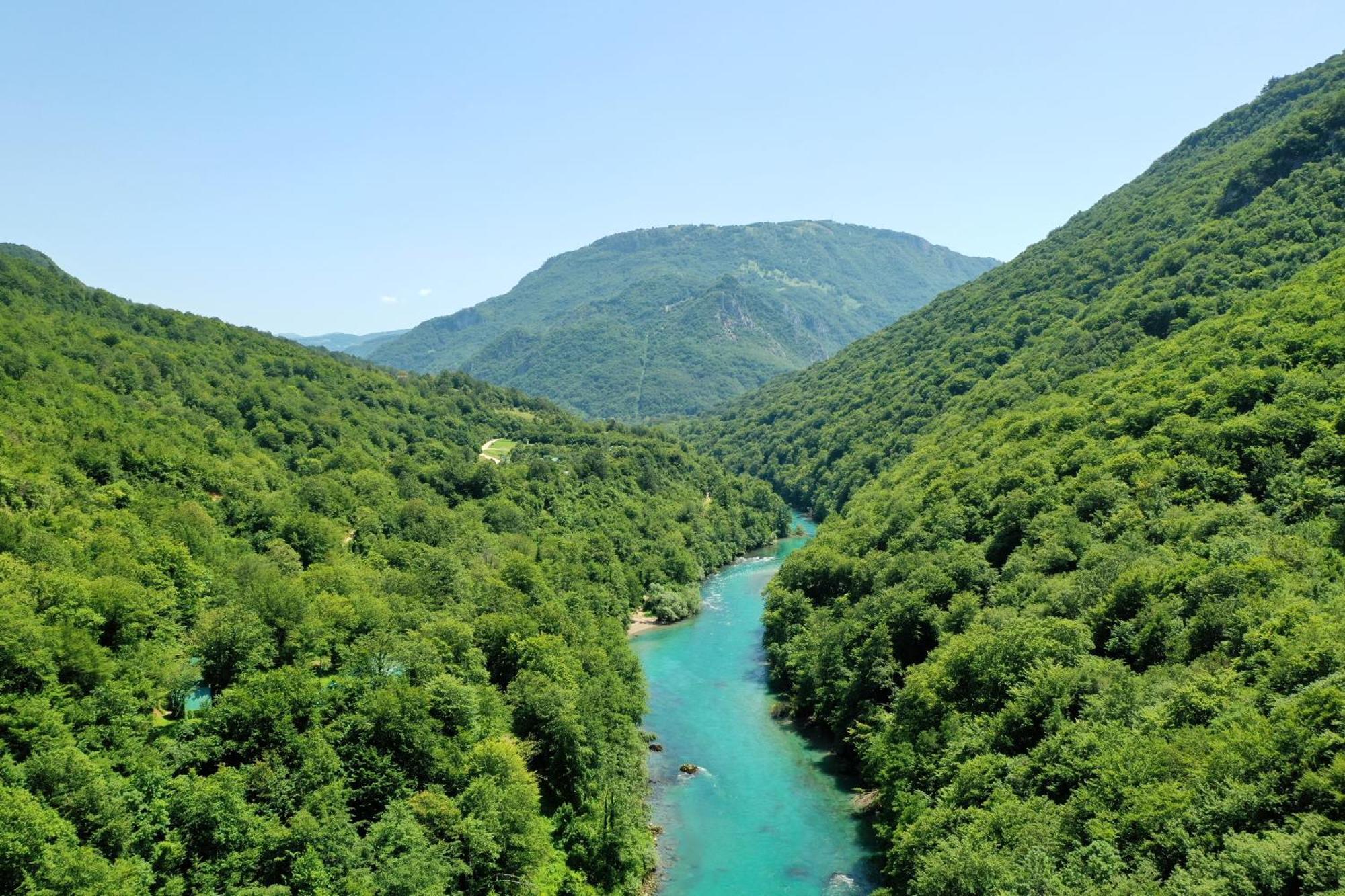 Отель Vucja Gora Фоча Экстерьер фото